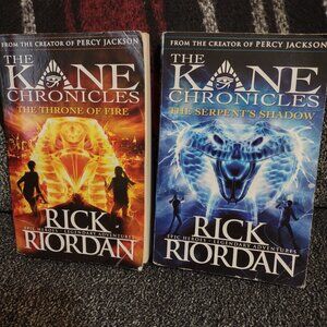 A bundle of 2 books by Rick Riordan in The Kane Chronicles series.